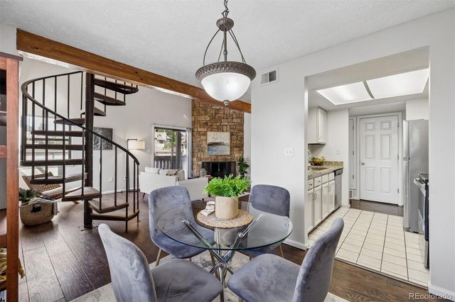 4351 S Andes Way 201, Aurora, CO 80015