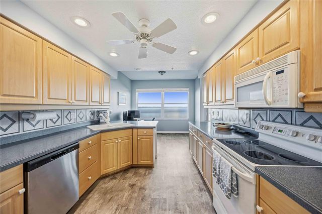 200 HARBOR WALK DRIVE 322, Punta Gorda, FL 33950