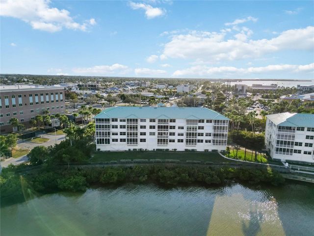 200 HARBOR WALK DRIVE 322, Punta Gorda, FL 33950