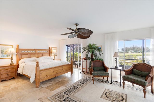 402 DEVONSHIRE LANE, Venice, FL 34293