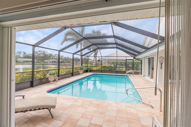 402 DEVONSHIRE LANE, Venice, FL 34293