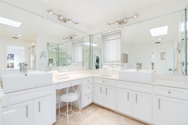 402 DEVONSHIRE LANE, Venice, FL 34293