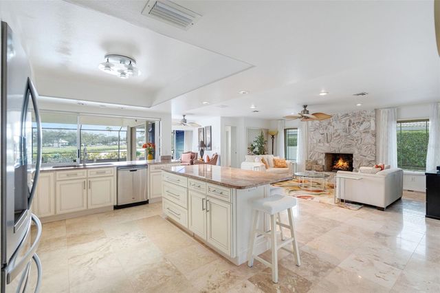 402 DEVONSHIRE LANE, Venice, FL 34293