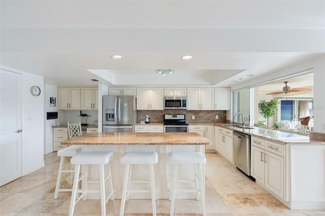 402 DEVONSHIRE LANE, Venice, FL 34293