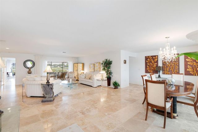 402 DEVONSHIRE LANE, Venice, FL 34293