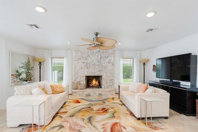 402 DEVONSHIRE LANE, Venice, FL 34293