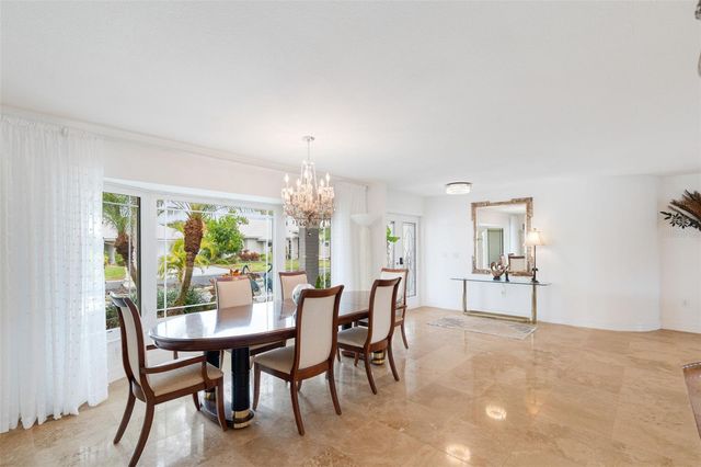 402 DEVONSHIRE LANE, Venice, FL 34293