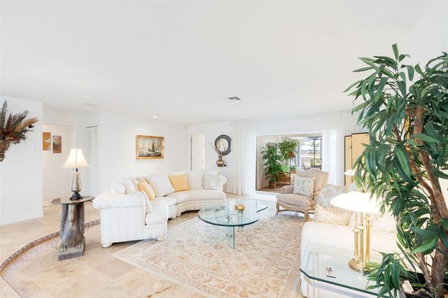 402 DEVONSHIRE LANE, Venice, FL 34293