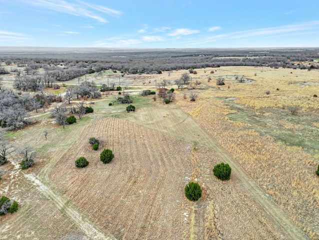 2040 Mustang Ridge, Perrin, TX 76486
