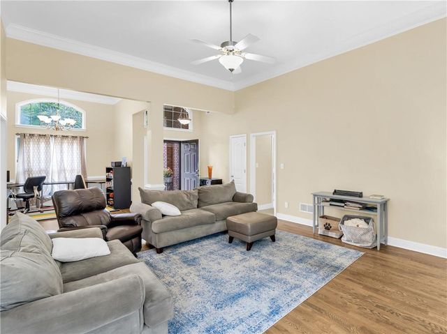 157 Cooks Way, Mcdonough, GA 30252