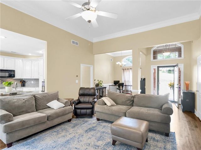 157 Cooks Way, Mcdonough, GA 30252