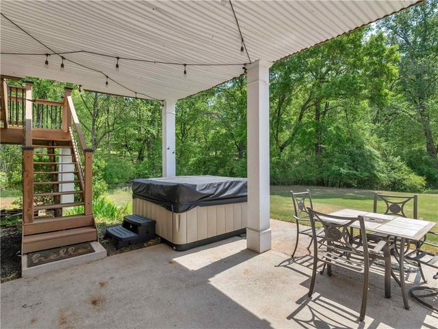 157 Cooks Way, Mcdonough, GA 30252