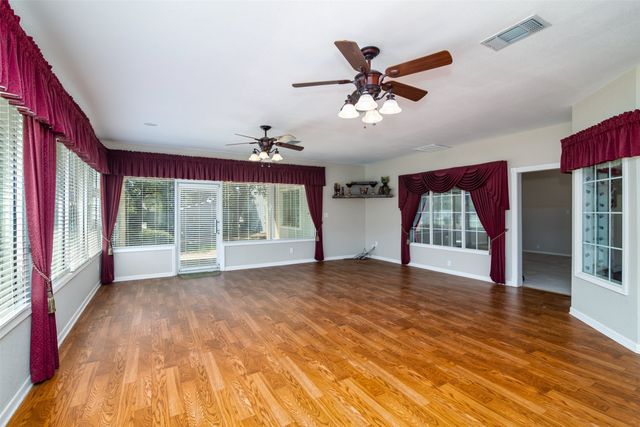 4525 Teasley Lane, Denton, TX 76210