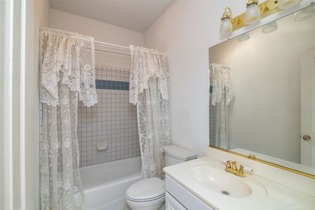 4525 Teasley Lane, Denton, TX 76210