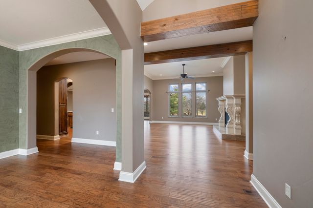 3764 E Knollwood Drive, Ozark, MO 65721