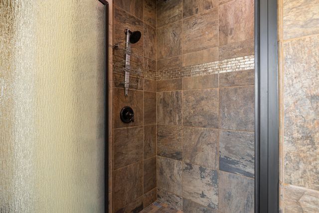 3764 E Knollwood Drive, Ozark, MO 65721