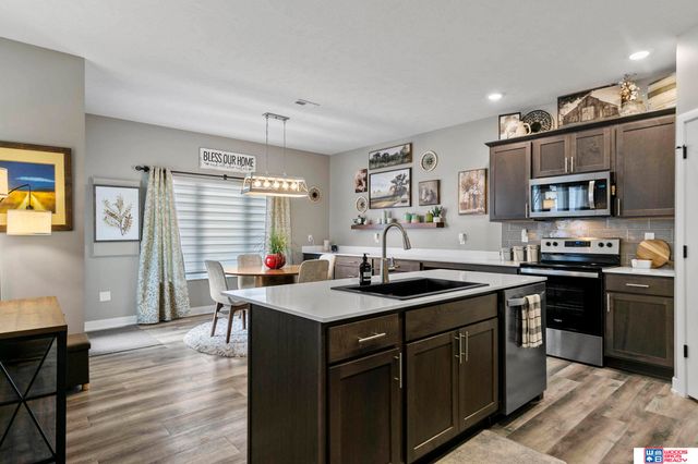 2606 W B Street, Lincoln, NE 68522