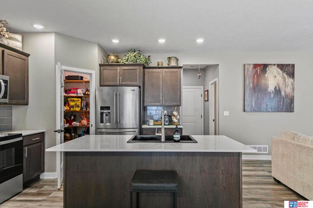 2606 W B Street, Lincoln, NE 68522