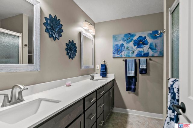 2606 W B Street, Lincoln, NE 68522