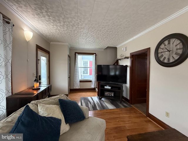 425 E MAPLE ST, Palmyra, PA 17078