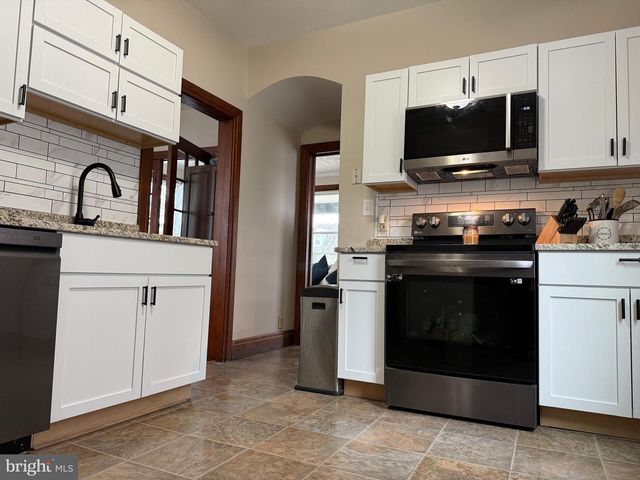 425 E MAPLE ST, Palmyra, PA 17078