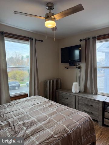 425 E MAPLE ST, Palmyra, PA 17078