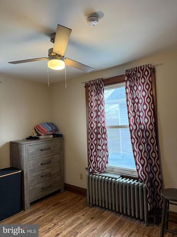 425 E MAPLE ST, Palmyra, PA 17078