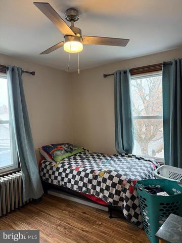 425 E MAPLE ST, Palmyra, PA 17078