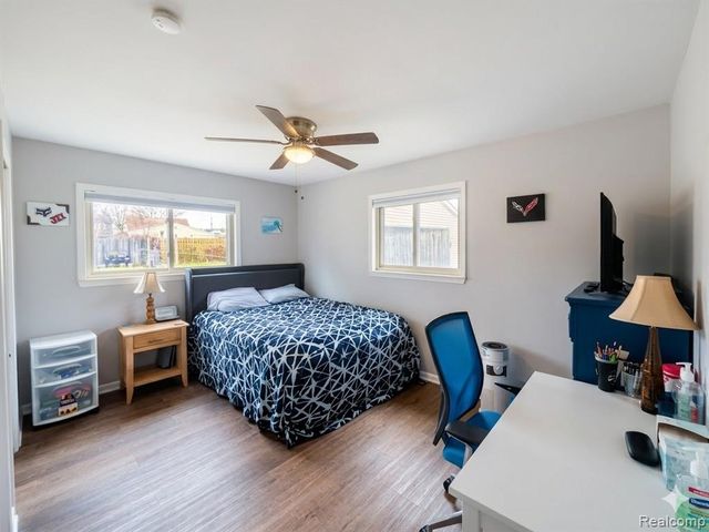 27054 Vance Street, Madison Heights, MI 48071