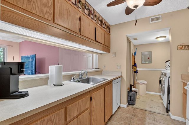 13791 Oneida Drive C2, Delray Beach, FL 33446