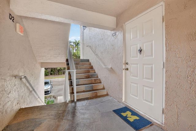 13791 Oneida Drive C2, Delray Beach, FL 33446
