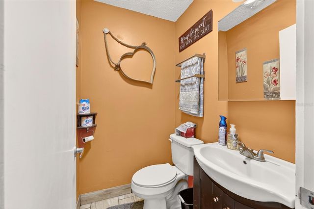 35446 FOURAKER DRIVE, Fruitland Park, FL 34731
