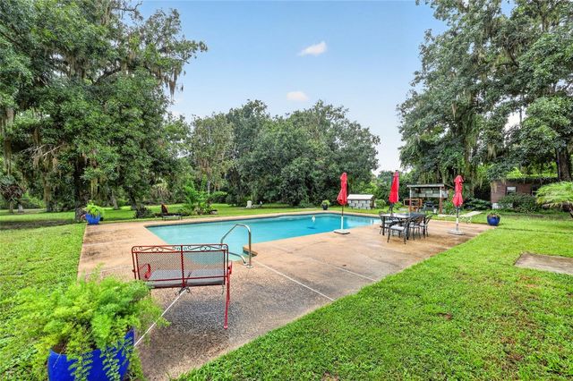 35446 FOURAKER DRIVE, Fruitland Park, FL 34731