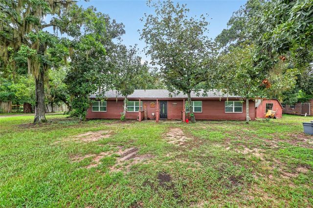 35446 FOURAKER DRIVE, Fruitland Park, FL 34731