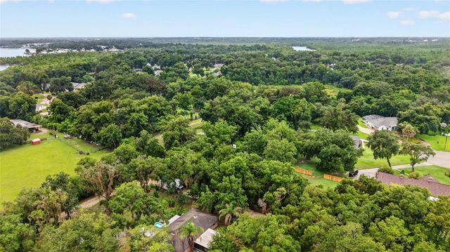 35446 FOURAKER DRIVE, Fruitland Park, FL 34731