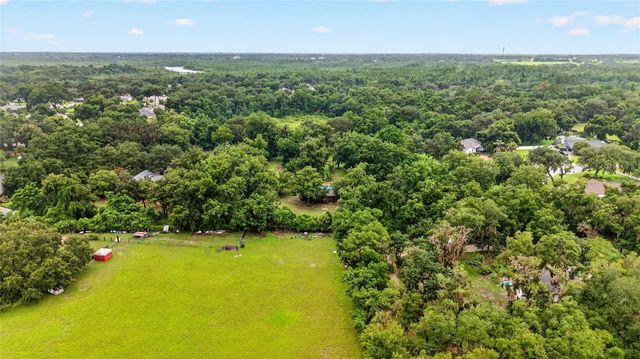 35446 FOURAKER DRIVE, Fruitland Park, FL 34731
