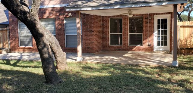 8619 Branch Hollow, Universal City, TX 78148