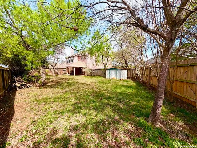 8619 Branch Hollow, Universal City, TX 78148