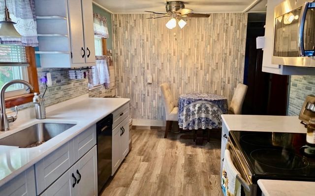 44 Wilson Ave, Chicopee, MA 01013