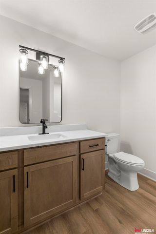 605 N 108 Street, Lincoln, NE 68527