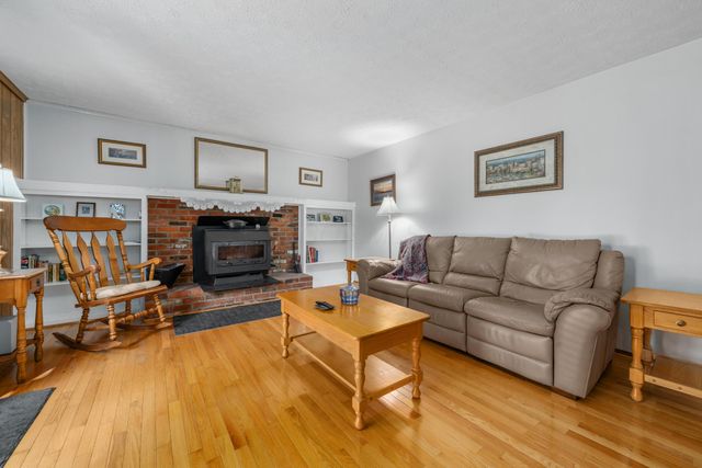 639 Link Road, Whitehall, OH 43213