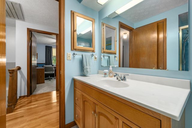 639 Link Road, Whitehall, OH 43213