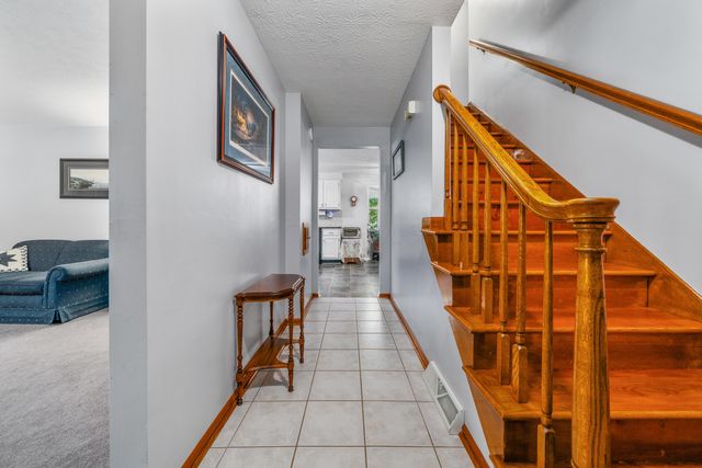639 Link Road, Whitehall, OH 43213