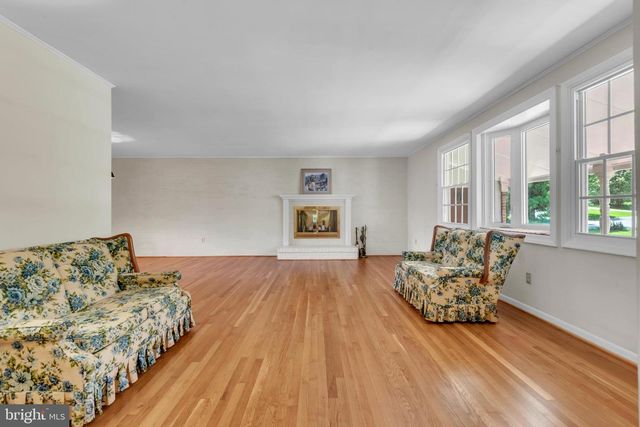 1702 POT SPRING RD, Lutherville Timonium, MD 21093