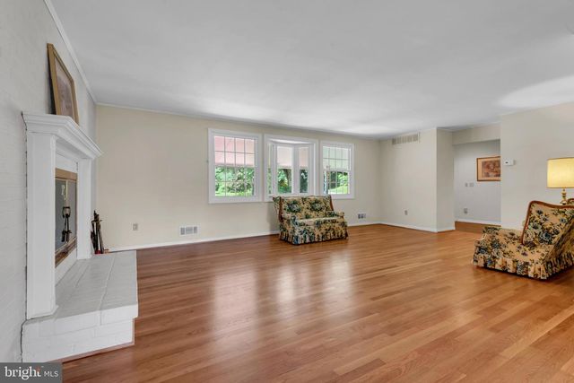 1702 POT SPRING RD, Lutherville Timonium, MD 21093