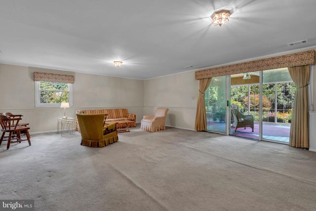 1702 POT SPRING RD, Lutherville Timonium, MD 21093