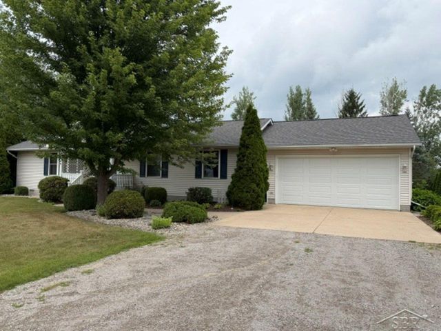 1641 Amelith Road, Bay City, MI 48706