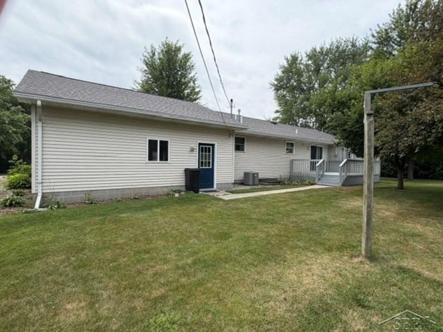 1641 Amelith Road, Bay City, MI 48706