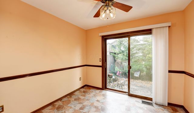 6448 Sharon Woods Boulevard, B B, Columbus, OH 43229