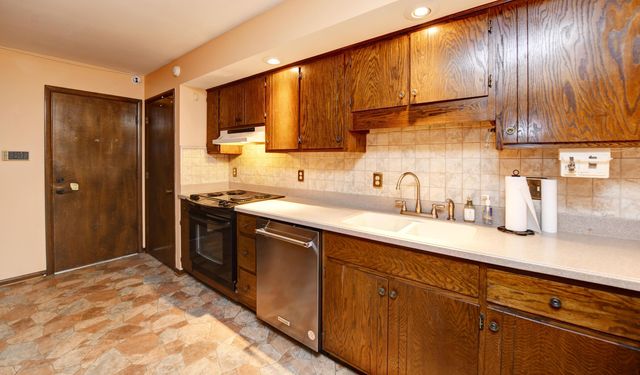 6448 Sharon Woods Boulevard, B B, Columbus, OH 43229